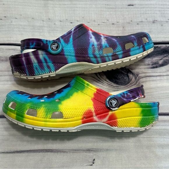 Crocs Classic Adult Rainbow Tye Dye Clogs Sandals Women Size 11 Men Size 9 - Picture 5 of 9